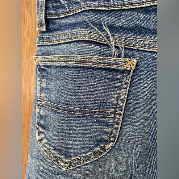 L. L. Bean Vintage high waisted blue jeans (size 8) - Picture 10 of 15